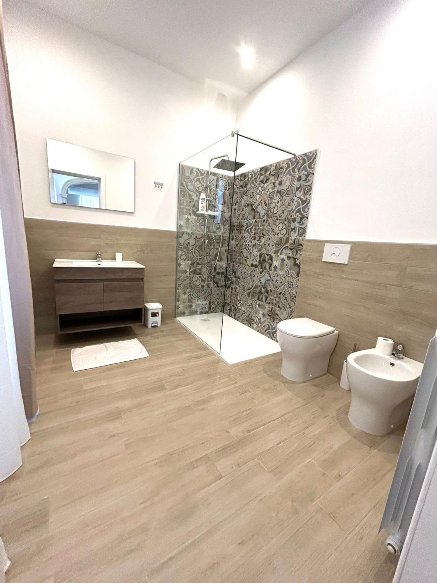 Bed E Suite Domar Brindisi Exterior photo