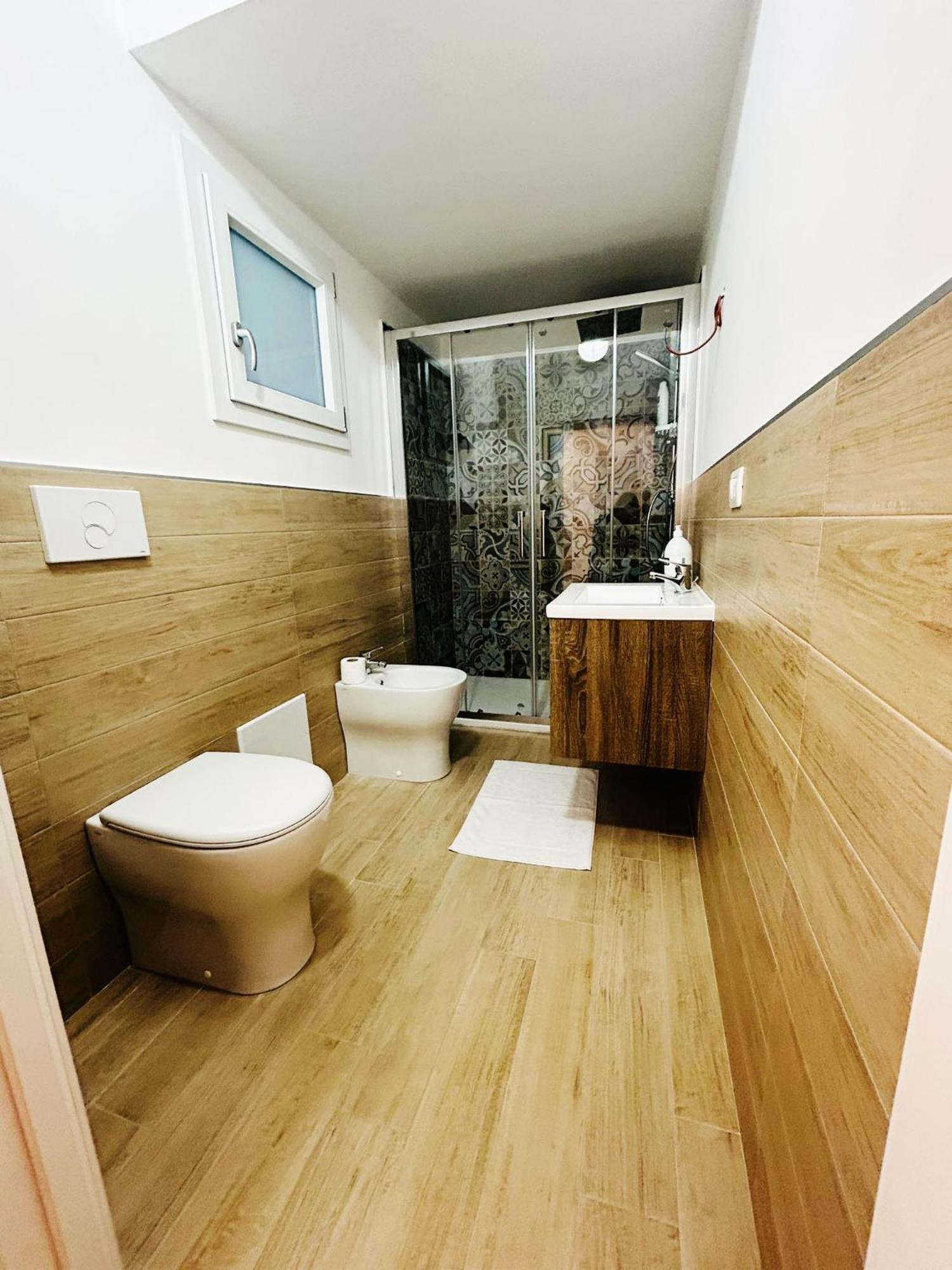 Bed E Suite Domar Brindisi Exterior photo
